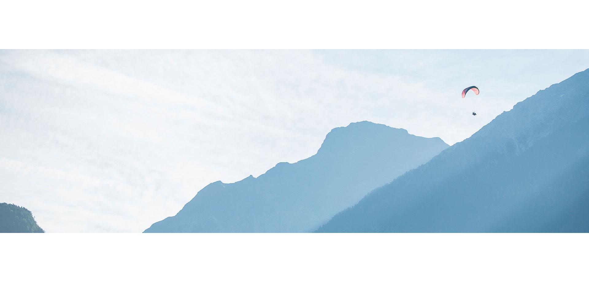 hero-paragleiten-ahrntal-valle-aurina-idm-suedtirol-hansi-heckmair-1