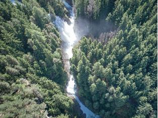 Waterfall hiking trails