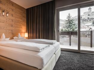 hotel-heini-zugeschnitten-1