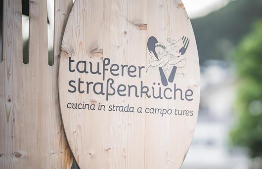 hero-strassenkueche-sand-in-taufers-ahrntal-valle-aurina-tv-sand-in-taufers-koni-studios-36