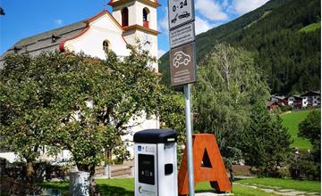 E-car charge station St. Johann/S. Giovanni
