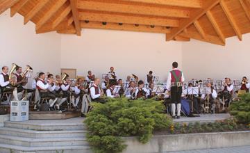 Spring concert f the traditional music band Luttach in Luttach/Ahrntal valley