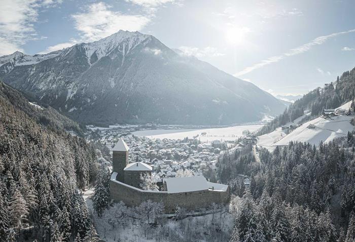 burg-taufers-sand-in-taufers-ahrntal-valle-aurina-tv-ahrntal-martin-zimmerhofer-1