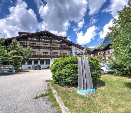 schwarzbachhof-betriebedesmonats-c-schwarzbachhof